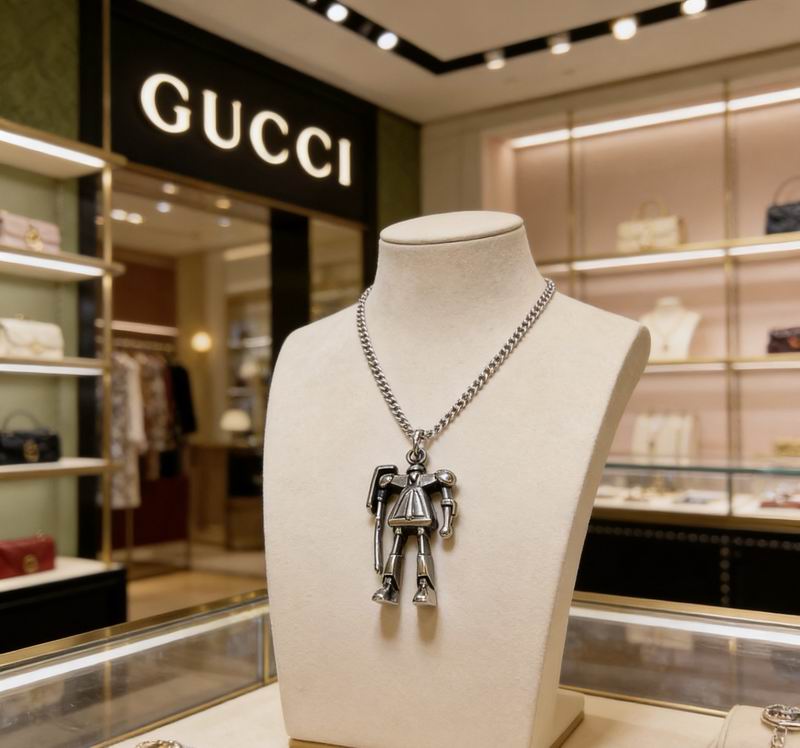 Gucci Necklace 03yxs303